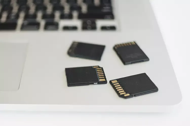 ความละเอียดและค่า FPS ทำให้ภาพในกล้องติดรถยนต์มีความคมชัดมากขึ้น 