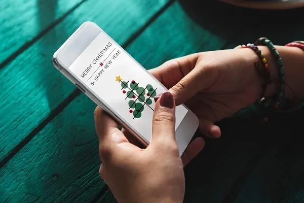 โทรศัพท์มือถือหน้าจออวยพรคริสต์มาสและปีใหม่ โทรศัพท์มือถือหน้าจออวยพรคริสต์มาสและปีใหม่