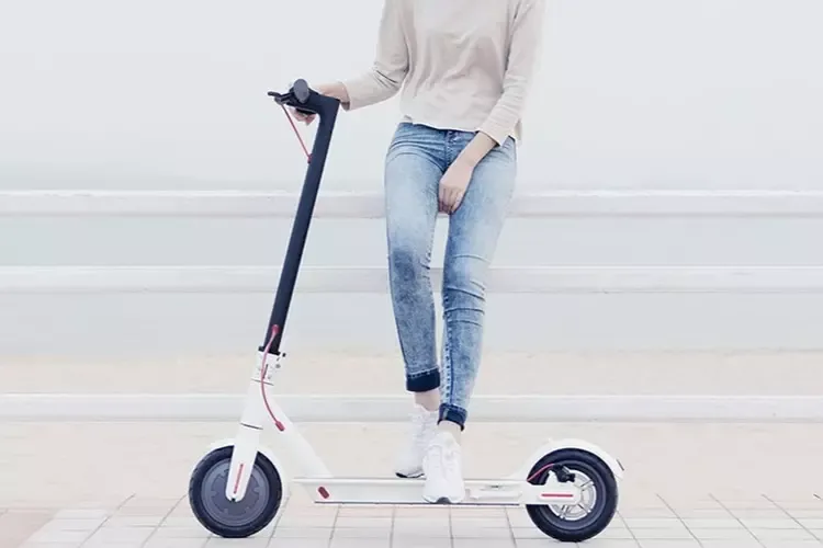 สกู๊ตเตอร์ไฟฟ้า Xiaomi รุ่น M365 