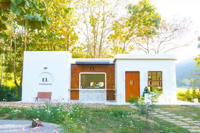 คาเฟ่ EL Cafe Khaoyai