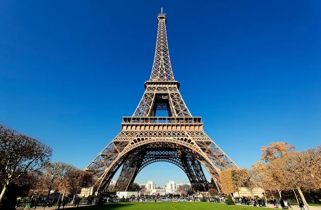 หอไอเฟลประเทศฝรั่งเศส หอไอเฟลประเทศฝรั่งเศส