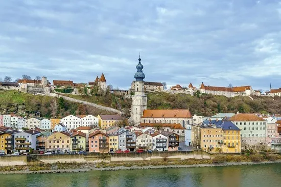 หมู่บ้านใกล้ทะเลสาบประเทศเยอรมนี หมู่บ้านใกล้ทะเลสาบประเทศเยอรมนี