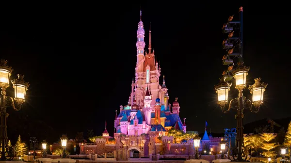 ปราสาทดิสนีย์แลนด์ ฮ่องกง ปราสาทดิสนีย์แลนด์ ฮ่องกง