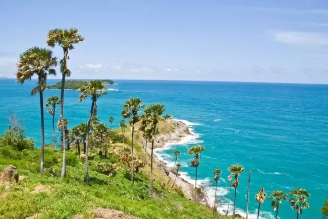 แหลมพรหมเทพ