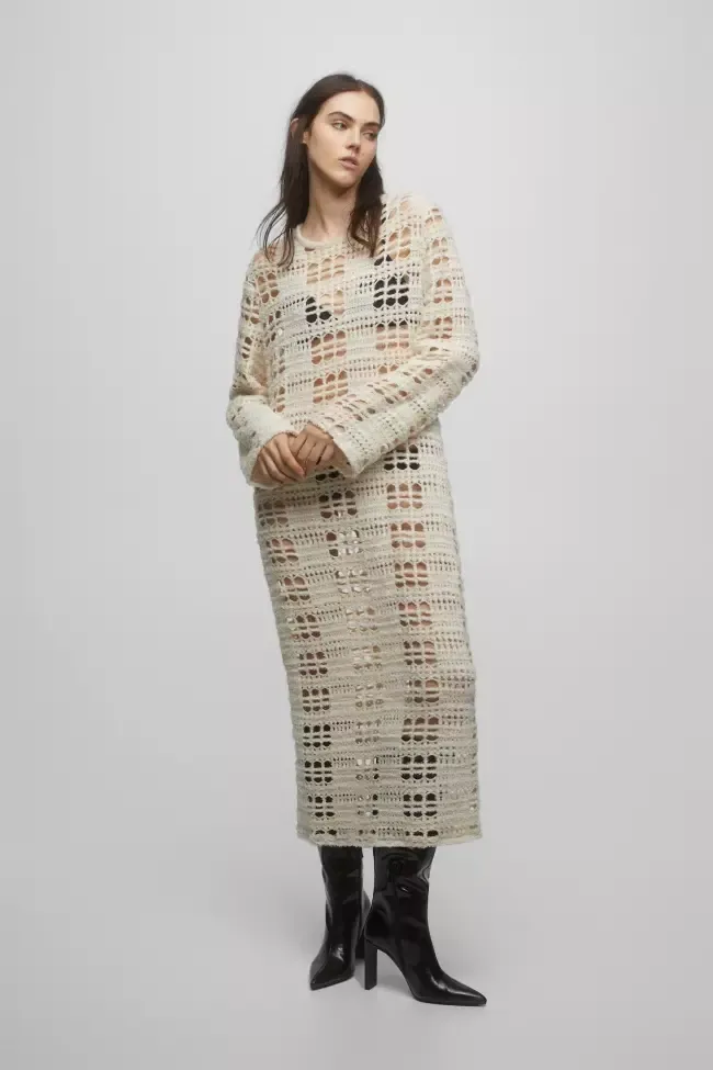 ชุดเดรสยาว