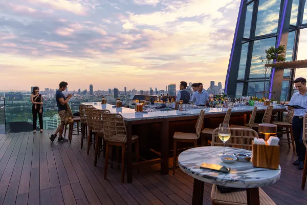 Spectrum Lounge & Bar