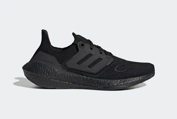 adidas Ultraboost 22