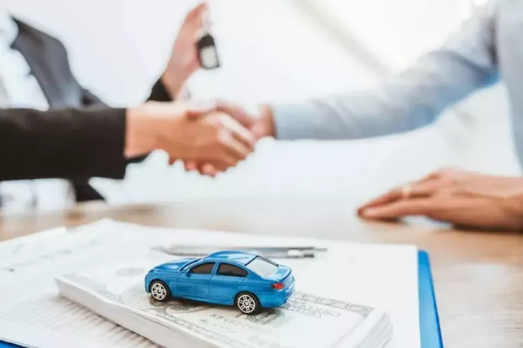 จับมือกันเพื่อทำสัญญาสินเชื่อรถแลกเงิน จับมือกันเพื่อทำสัญญาสินเชื่อรถแลกเงิน