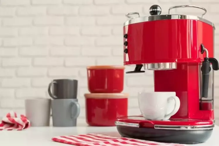 เครื่องชงกาแฟสีแดง เครื่องชงกาแฟสีแดง