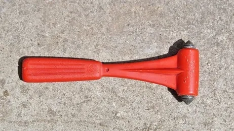 ค้อนนิรภัย