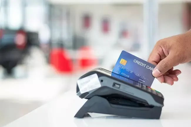 จ่ายเงินดาวน์รถด้วยบัตรเครดิต