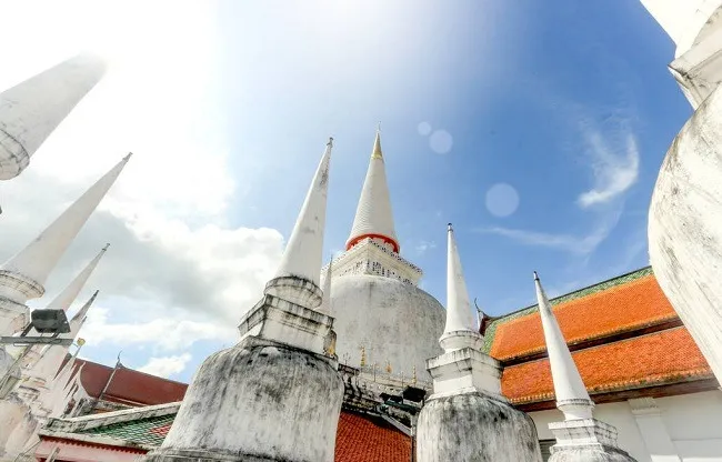 เจดีย์วัดพระมหาธาตุวรมหาวิหาร เจดีย์วัดพระมหาธาตุวรมหาวิหาร