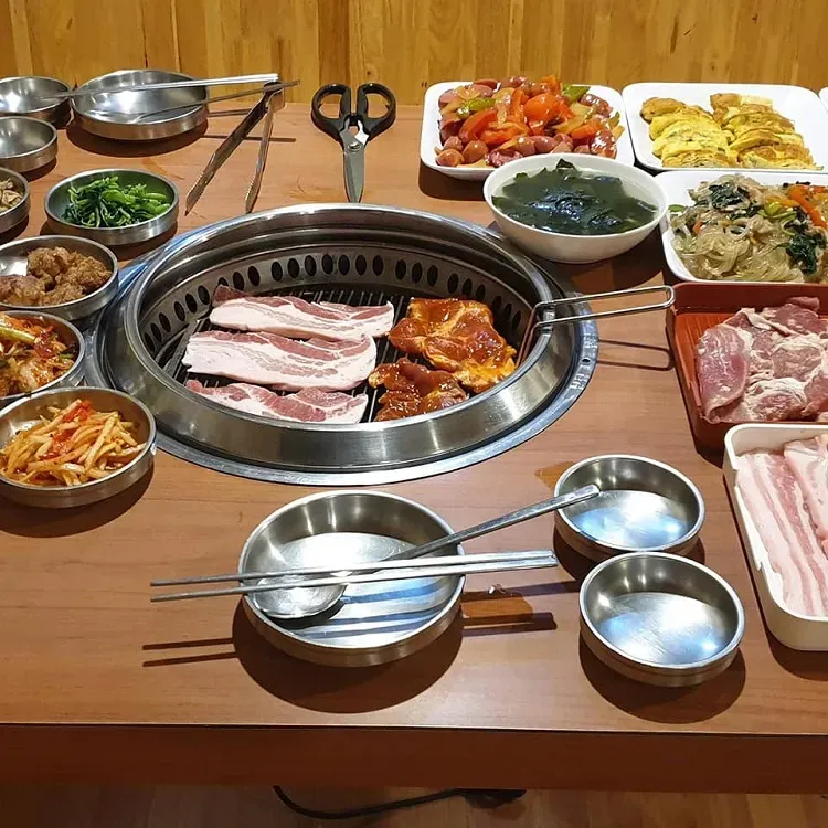 ร้าน Kwang Han Roo B.B.Q Buffet ร้าน Kwang Han Roo B.B.Q Buffet