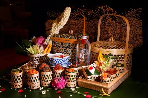 ข้าวแช่และเครื่องเคียง โรงแรม Novotel Bangkok Suvarnabhumi Airport 