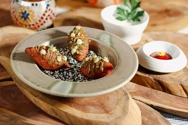 ห้องอาหารเมดิเตอร์เรเนียน 