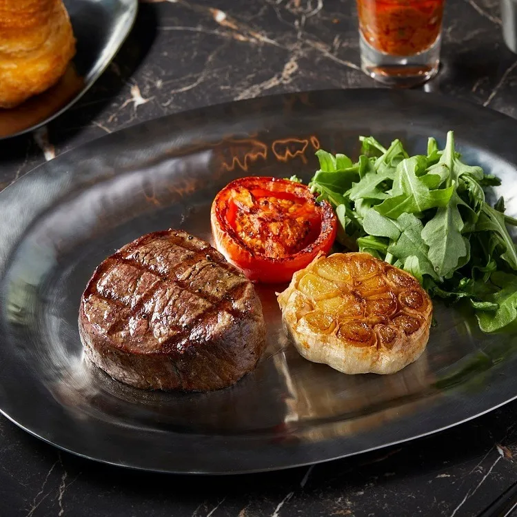 เมนูอาหารร้าน The Crystal Grill House