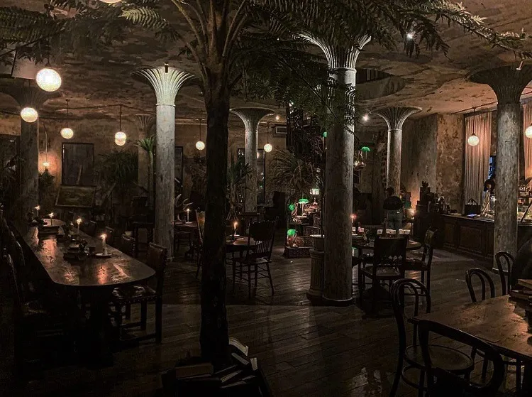 ร้าน The Mustang Blu