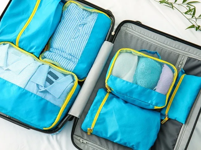 จัดกระเป๋าเดินทางแบบเป็นระเบียบ