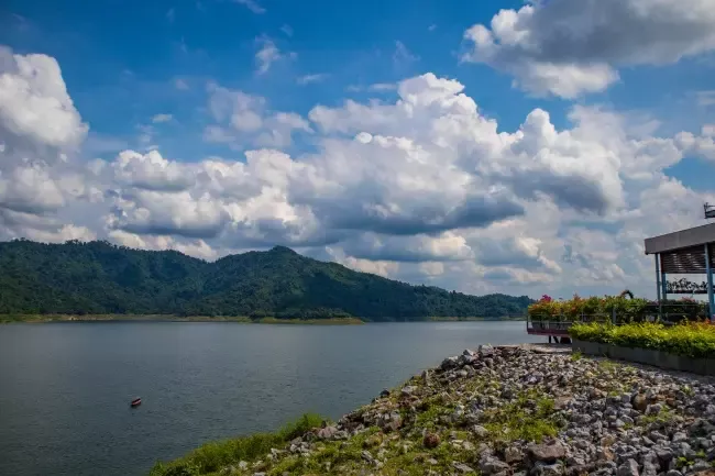 เขื่อนคลองท่าด่าน