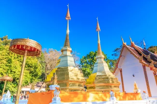 วัดพระธาตุดอยตุง