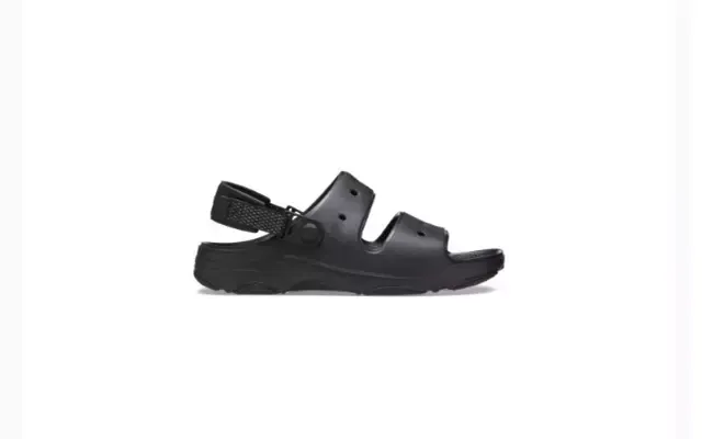 รองเท้า Crocs สีดำ