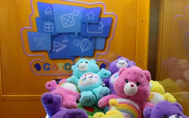 Care Bears สีสันสดใส