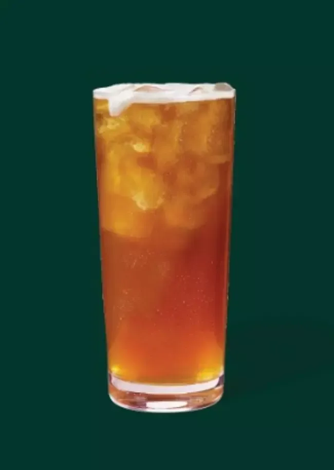 เครื่องดื่มไอซ์ เชคเก้น แมงโก้ แพชชั่น ฟรุ๊ต ที