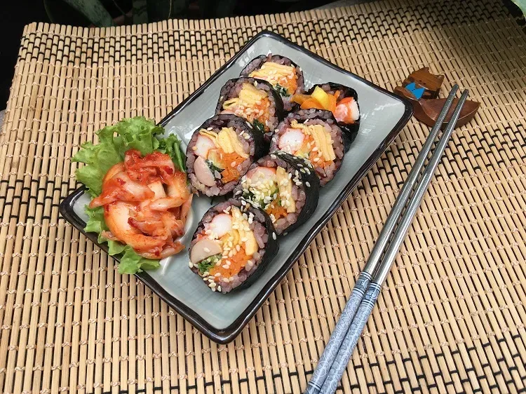 คิมบับข้าวกล้อง