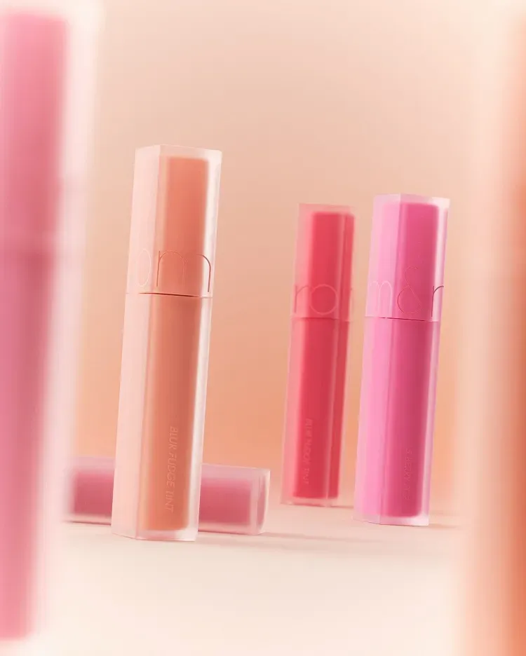 ลิปทิ้นท์ ROM&ND Blur Fudge Tint