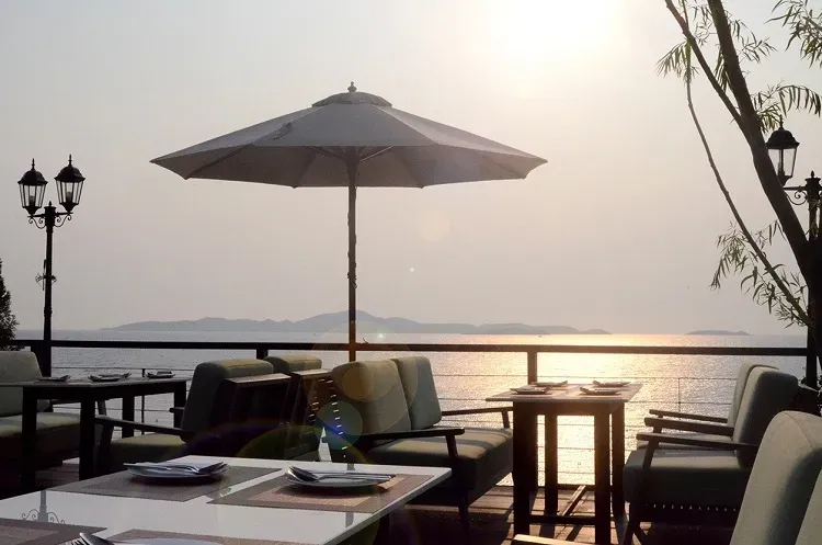 ร้าน 	The Chocolate Factory Pattaya