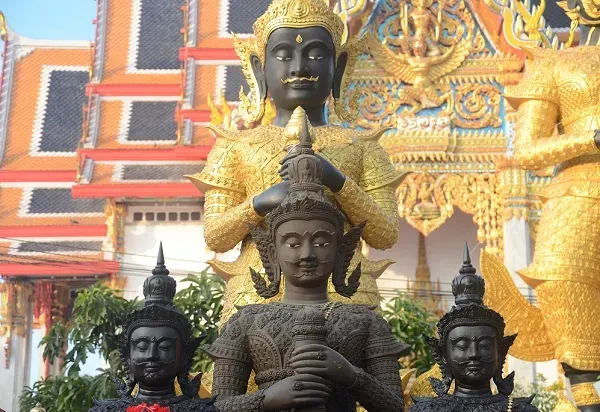 ท้าวเวสสุวรรณ วัดจุฬามณี ท้าวเวสสุวรรณ วัดจุฬามณี