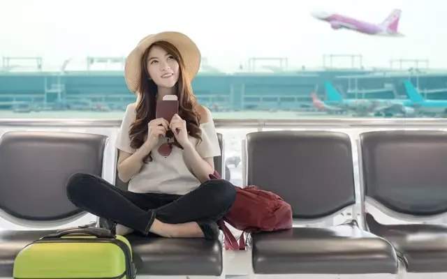 นักเดินทางมีความสุขกับแผนการเดินทาง