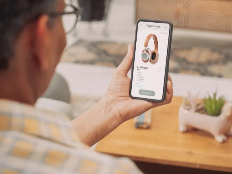 “เลือกซื้อสินค้าไอที”