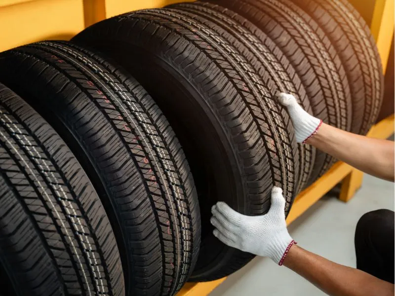 ยางรถยนต์