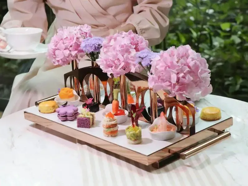 The Lobby Lounge” class=