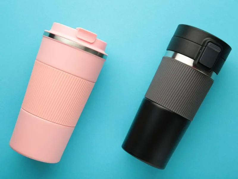 เติมน้ำมันด้วยถังน้ำมันสำรอง