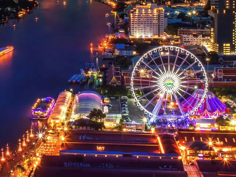 Asiatique The Riverfront