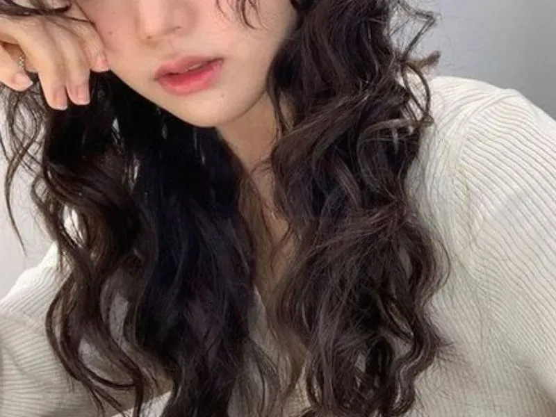 ลอนผมเกาหลี