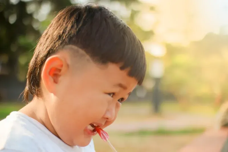 ทรงผมเด็กชาย Mullet