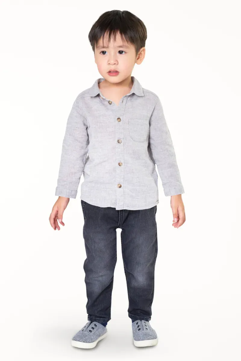 ทรงผมเด็กชายแสกกลาง