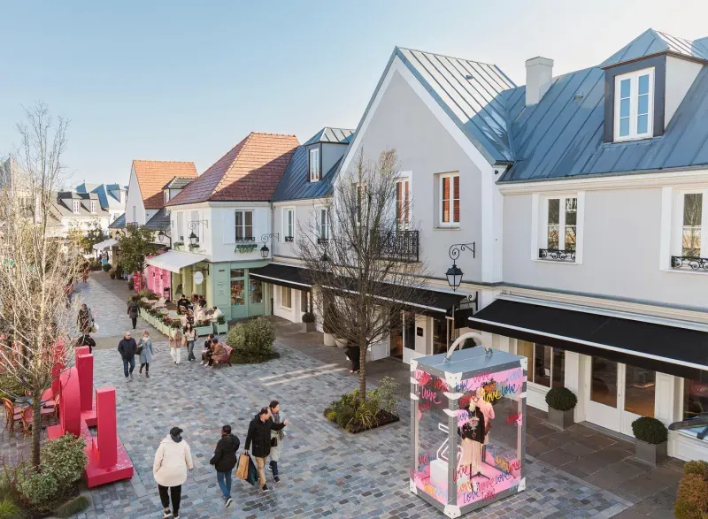 La Vallée Village เดินทางอย่างไร