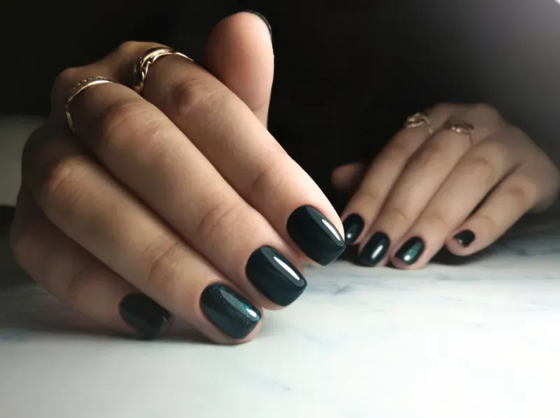 สีเล็บเจลตามวันเกิดฉบับปี 2024