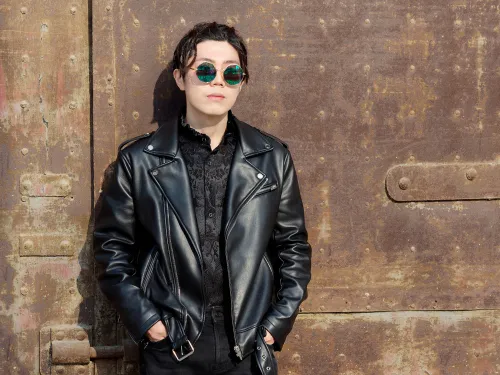 แจ็คเก็ตหนังผู้ชาย แบรนด์