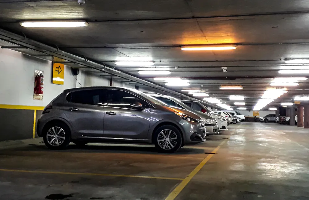 15 ที่จอดรถเยาวราช พร้อมอัตราค่าบริการ