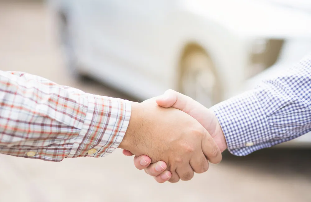 ไม่รู้จะขายรถมือสองที่ไหนดี KTC พี่เบิ้ม รถแลกเงิน ช่วยคุณได้!