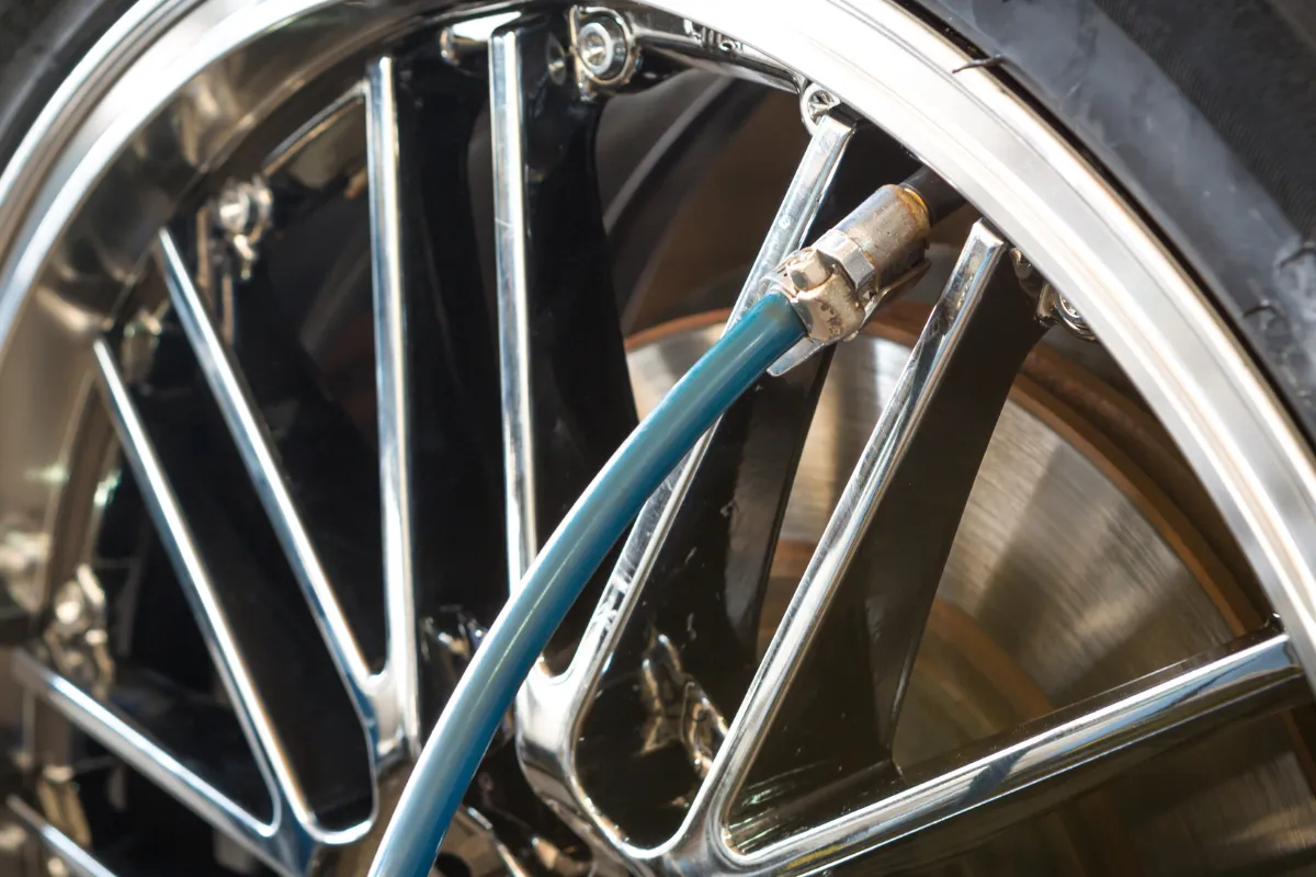 เติมลมยางไนโตรเจนอยู่ได้นานแค่ไหน จะรู้ได้อย่างไรว่าเป็นไนโตรเจนแท้ เติมลมยางไนโตรเจนอยู่ได้นานแค่ไหน จะรู้ได้อย่างไรว่าเป็นไนโตรเจนแท้