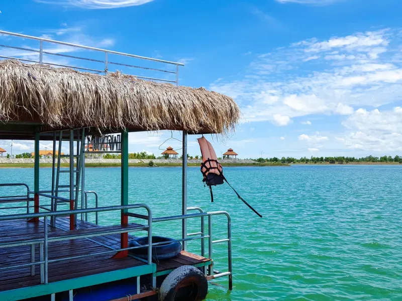 ทะเลสาบทุ่งกุลา ราคาแพเท่าไหร่