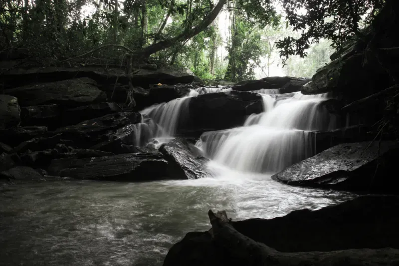 น้ําตกถ้ำเสือ น้ําตกถ้ำเสือ