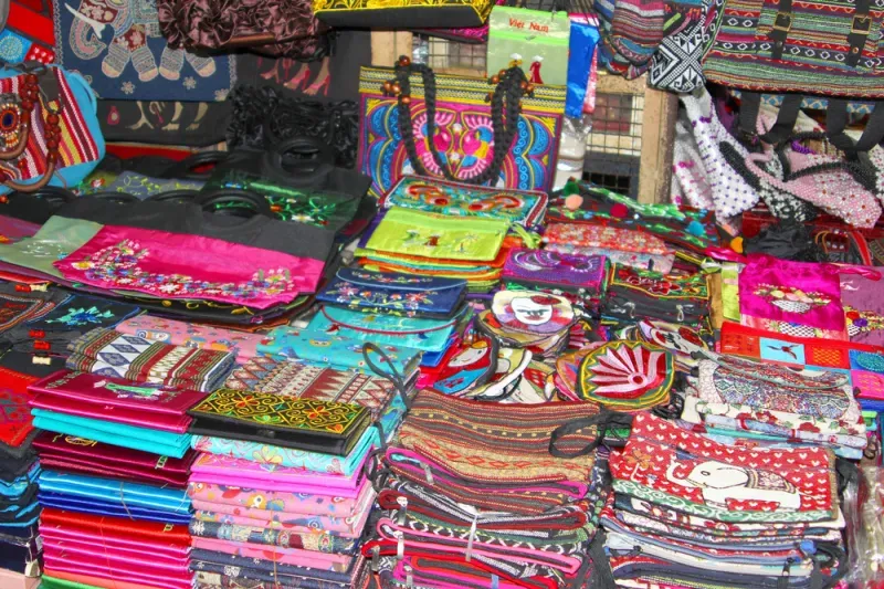 ของฝากเวียดนาม กระเป๋า