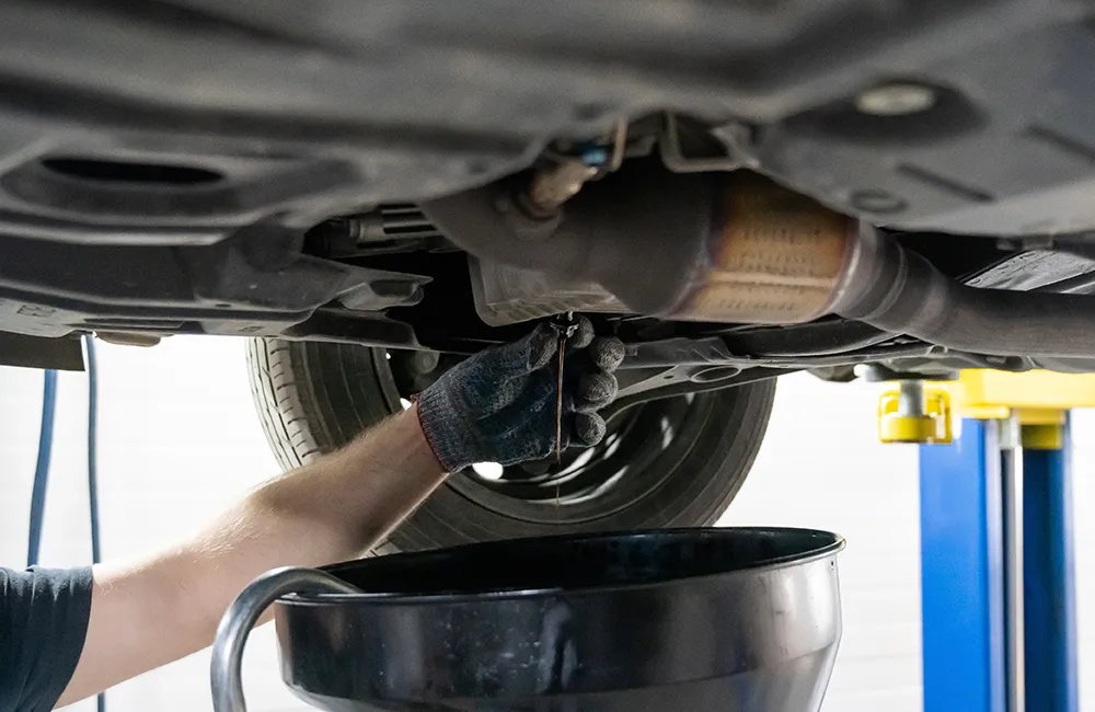 3. น้ำมันเครื่องสังเคราะห์ (Fully Synthetic Oil)